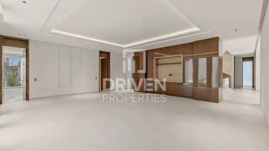 Villa de 7 dormitorios en Emerald Hills, UAE No. 2214 № 9