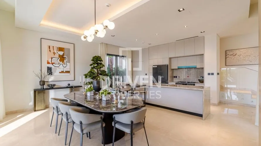 Villa de 4 dormitorios en Golf Place, UAE No. 2212 № 25