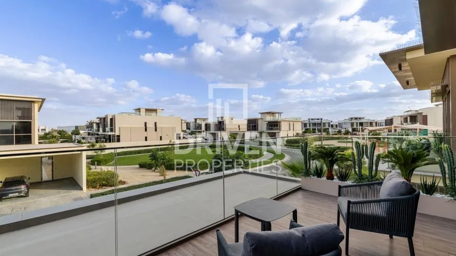 Villa de 4 dormitorios en Golf Place, UAE No. 2212 № 5