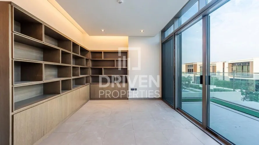Villa de 4 dormitorios en Golf Place, UAE No. 2231 № 14