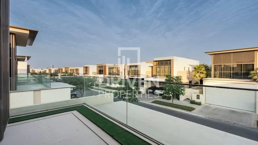 Villa de 4 dormitorios en Golf Place, UAE No. 2231 № 20