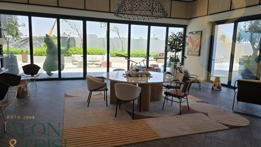 Appartement de 2 chambres à Golfville, UAE No. 732