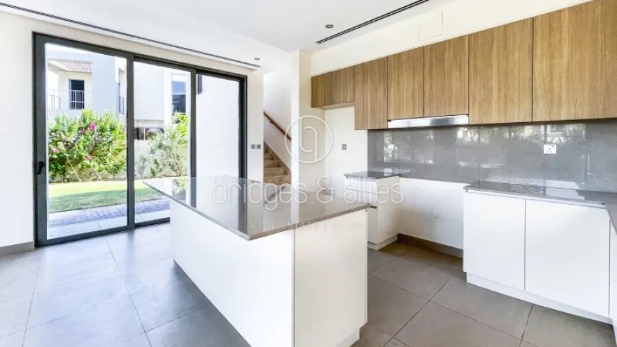 Villa de 4 chambres à Dubai Hills Estate, UAE No. 1147 № 4