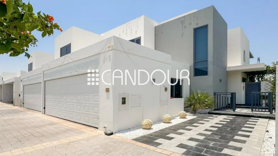 Villa de 4 chambres à Maple at Dubai Hills Estate, UAE No. 352