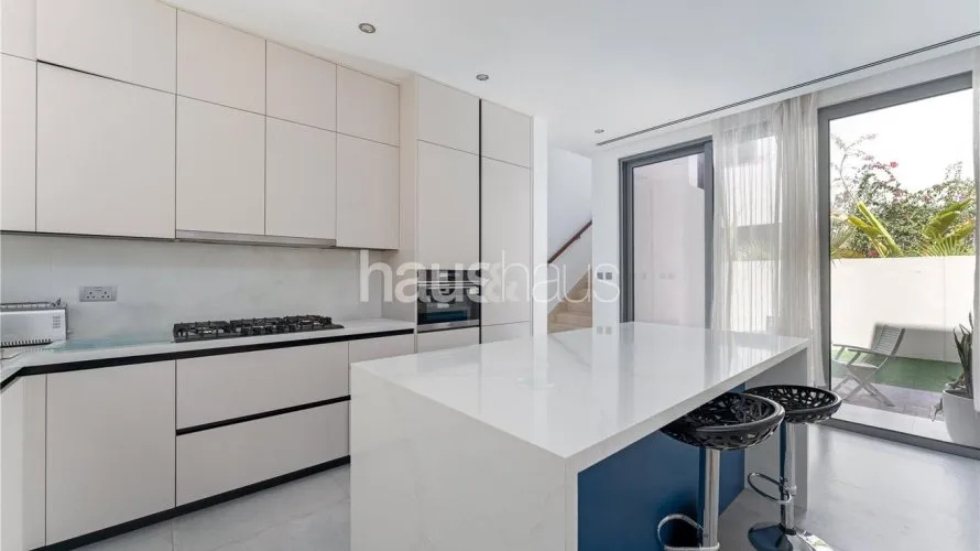 Villa de 4 chambres à Sidra Villas, UAE No. 472 № 1