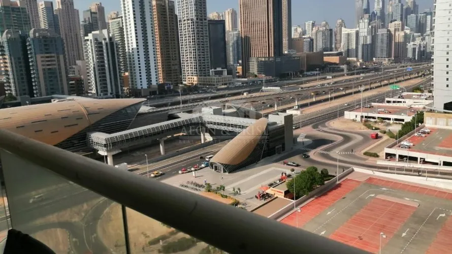 Appartement de 2 chambres à Golfville, UAE No. 706 № 3