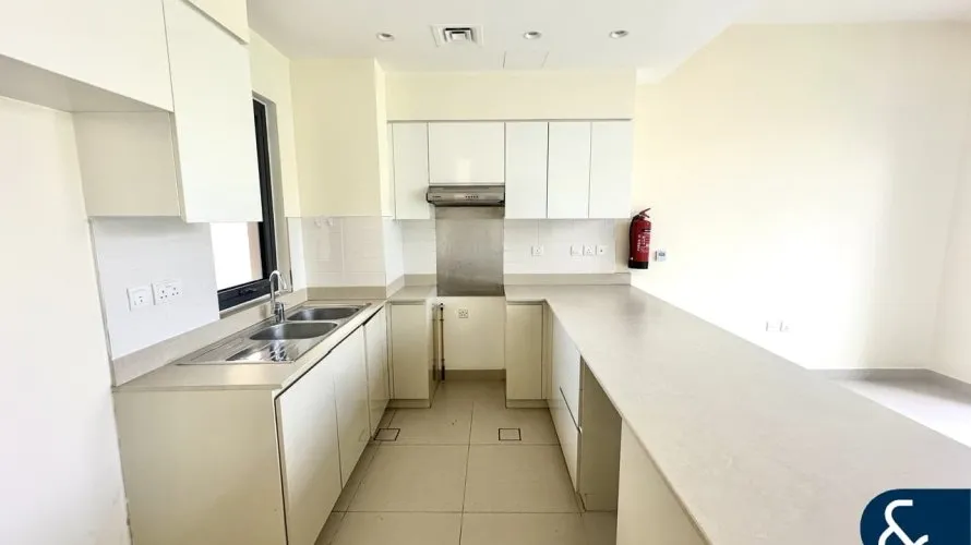 Villa de 4 chambres à Maple at Dubai Hills Estate, UAE No. 996 № 6