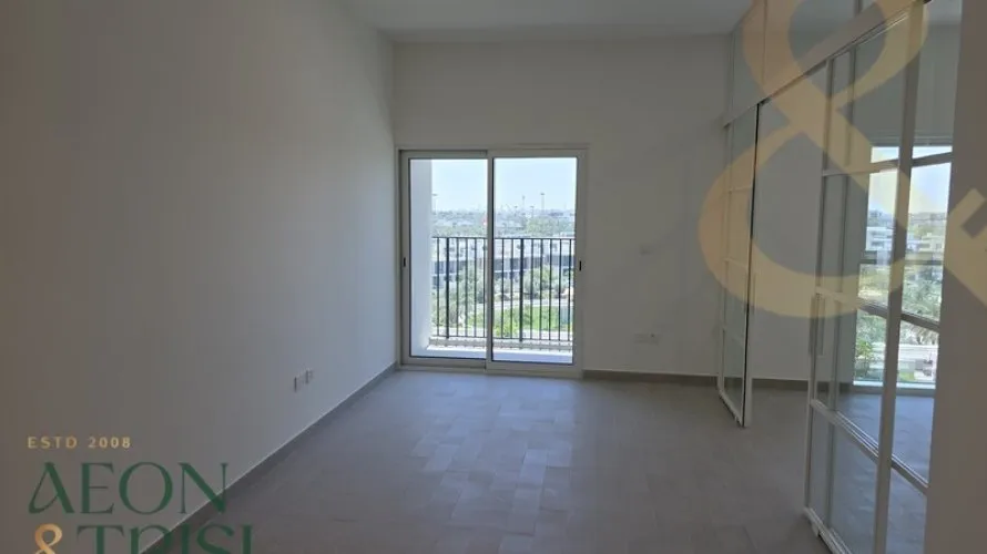 Appartement de 2 chambres à Golfville, UAE No. 732 № 3