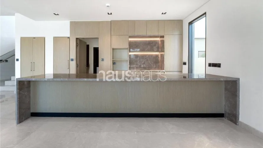 Villa de 5 chambres à Golf Place, UAE No. 475 № 2