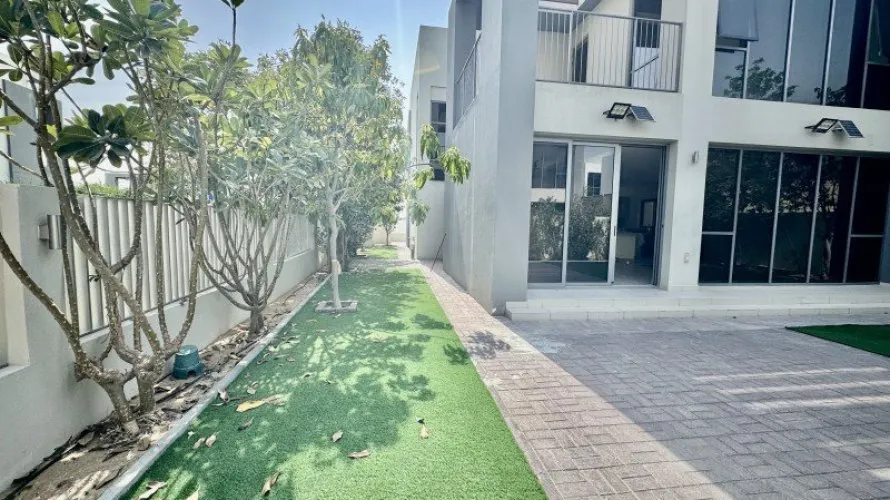 Villa de 4 chambres à Dubai Hills Estate, UAE No. 1147 № 8