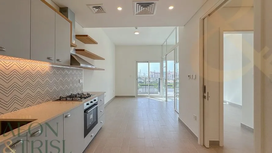 Appartement de 1 chambre à Golfville, UAE No. 725 № 1