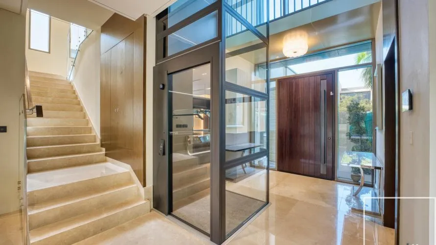 Villa de 4 chambres à Golf Place, UAE No. 1071 № 1