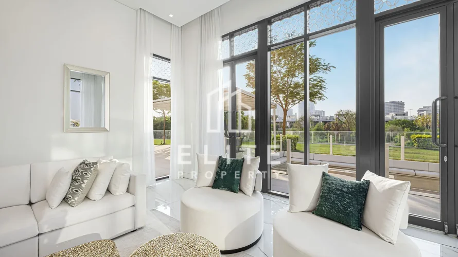 Villa de 7 chambres à Dubai Hills Grove, UAE No. 1082 № 14