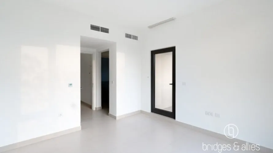 Villa de 4 chambres à Dubai Hills Estate, UAE No. 1148 № 7