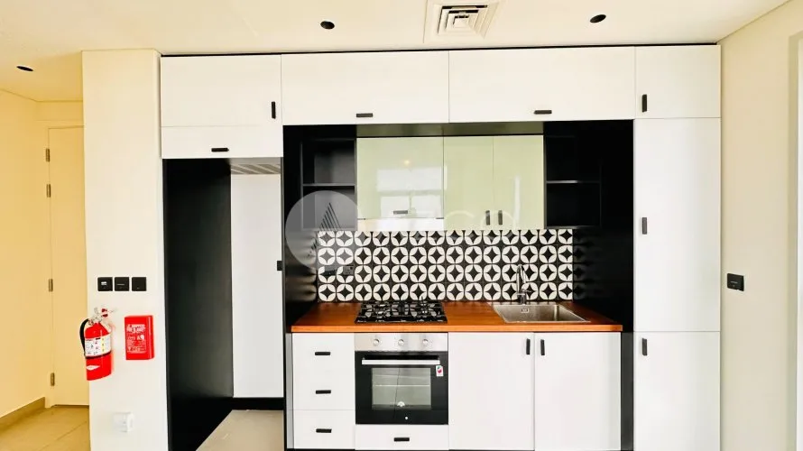 Appartement de 2 chambres à Collective, UAE No. 384 № 3