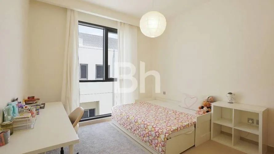 Villa de 3 chambres à Dubai Hills Estate, UAE No. 657 № 3