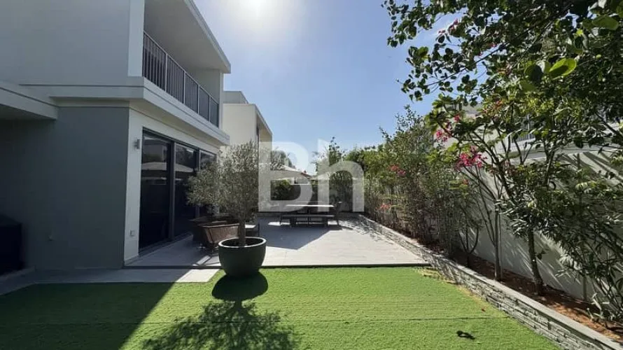 Villa de 3 chambres à Dubai Hills Estate, UAE No. 657 № 10