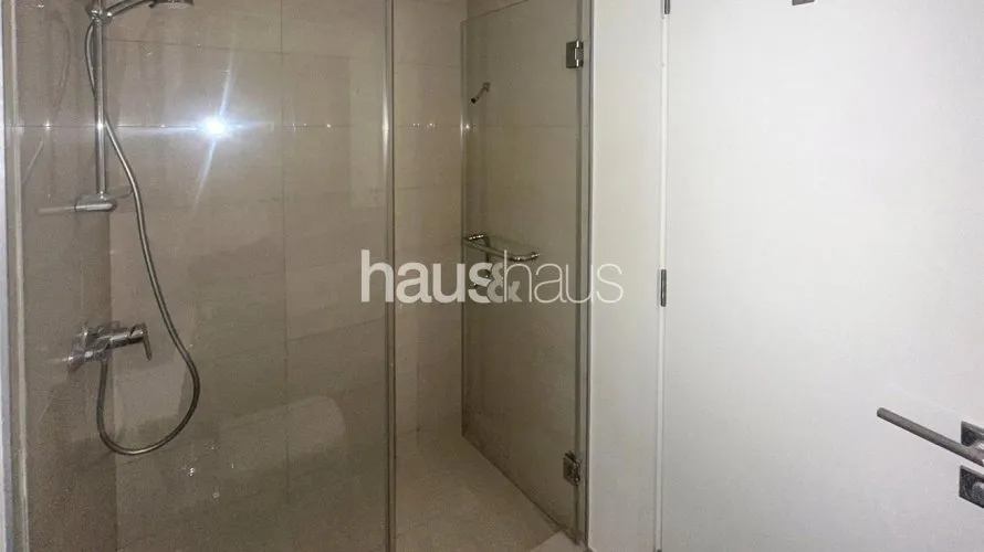 Appartement de 2 chambres à Dubai Hills Estate, UAE No. 450 № 10