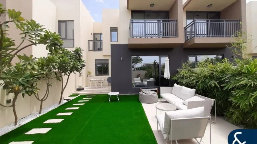 Villa de 3 chambres à Maple 2, UAE No. 992 № 10