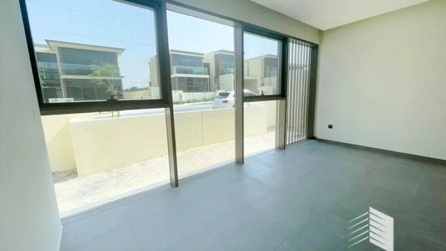 Villa de 4 chambres à Golf Place, UAE No. 201 № 6