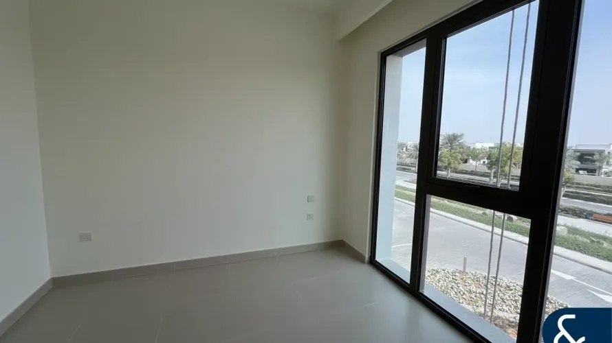 Appartement de 2 chambres à Dubai Hills Estate, UAE No. 1326 № 2