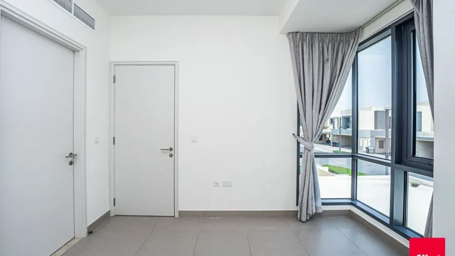 Maison de ville de 4 chambres à Dubai Hills Estate, UAE No. 1357 № 11