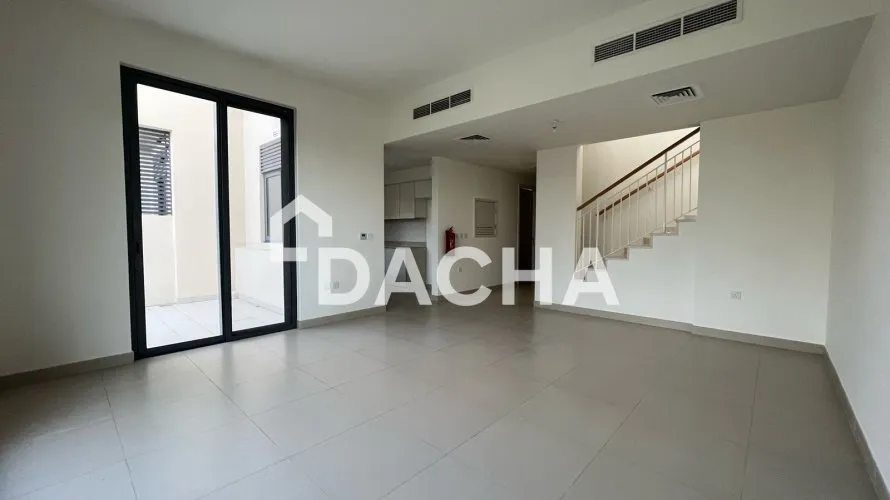 Maison de ville de 3 chambres à Maple at Dubai Hills Estate, UAE No. 1440 № 1