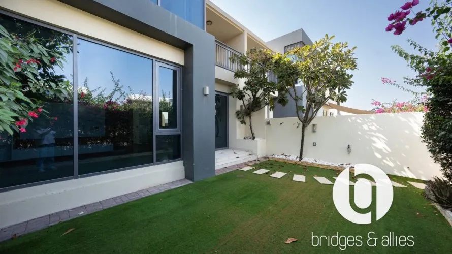 Villa de 4 chambres à Dubai Hills Estate, UAE No. 1344 № 9