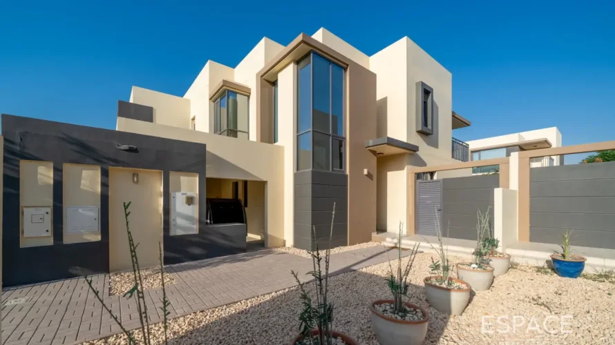 Villa de 4 chambres à Dubai Hills Estate, UAE No. 1886 № 1
