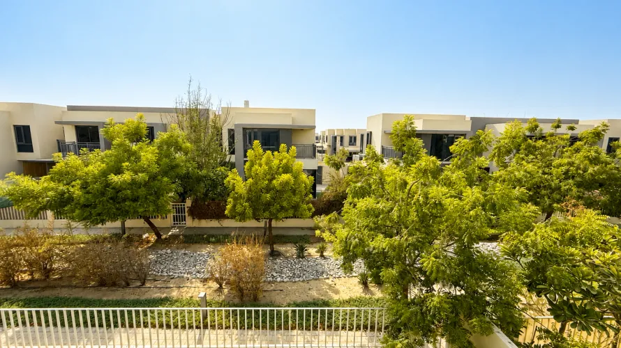 Villa de 4 chambres à Maple 1, UAE No. 2270 № 2