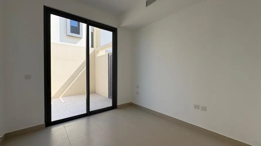 Villa de 4 chambres à Maple 1, UAE No. 2270 № 7