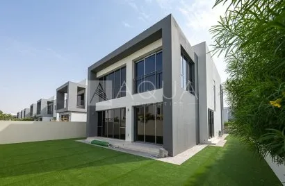 Villa de 4 chambres à Dubai Hills Estate, UAE No. 2295