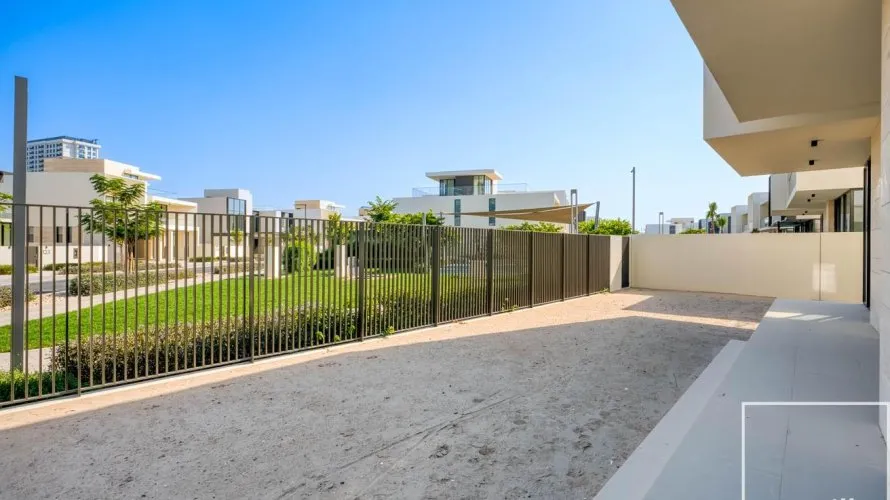 Villa de 5 chambres à Dubai Hills Estate, UAE No. 2347 № 24