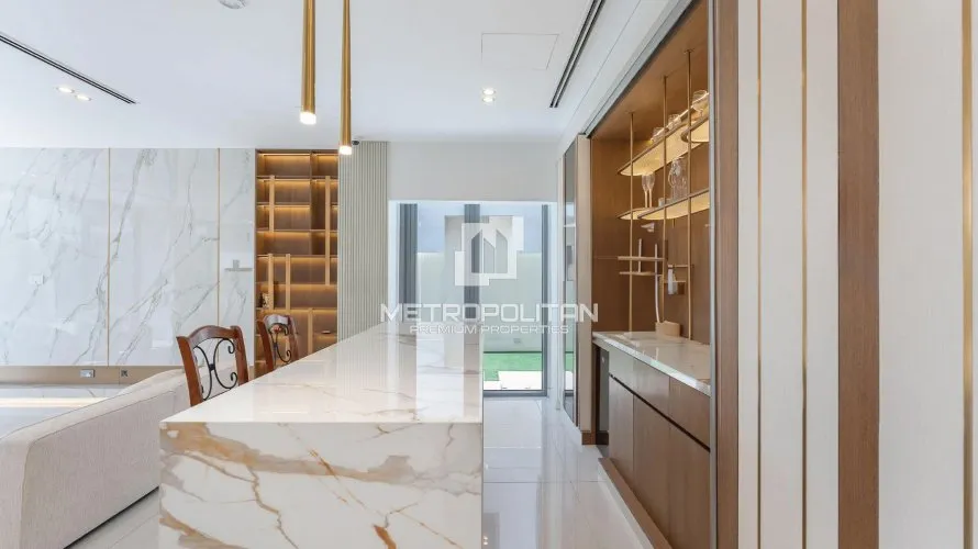 Вилла с 4 спальнями в  Sidra Villas, Дубай Хилс Эстейт, Дубай, ОАЭ №941 № 3