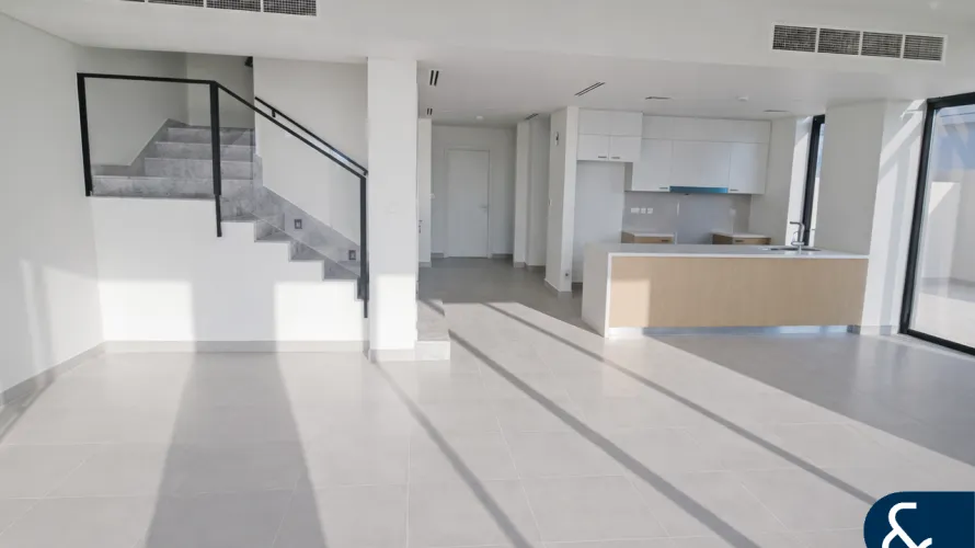 Вилла с 4 спальнями в  Club Villas at Dubai Hills, Дубай Хилс Эстейт, Дубай, ОАЭ №1169 № 1