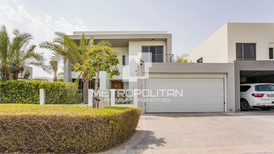 Вилла с 5 спальнями в  Sidra Villas, Дубай Хилс Эстейт, Дубай, ОАЭ №243 № 1