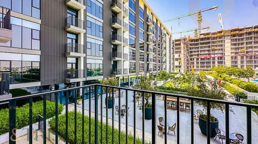 Квартира с 2 спальнями в  Golfville, Дубай Хилс Эстейт, Дубай, ОАЭ №729 № 2