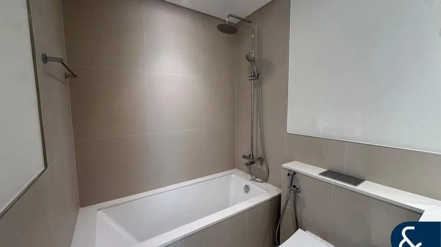 Квартира с 2 спальнями в Дубай Хилс Эстейт, Дубай, ОАЭ №1324 № 1
