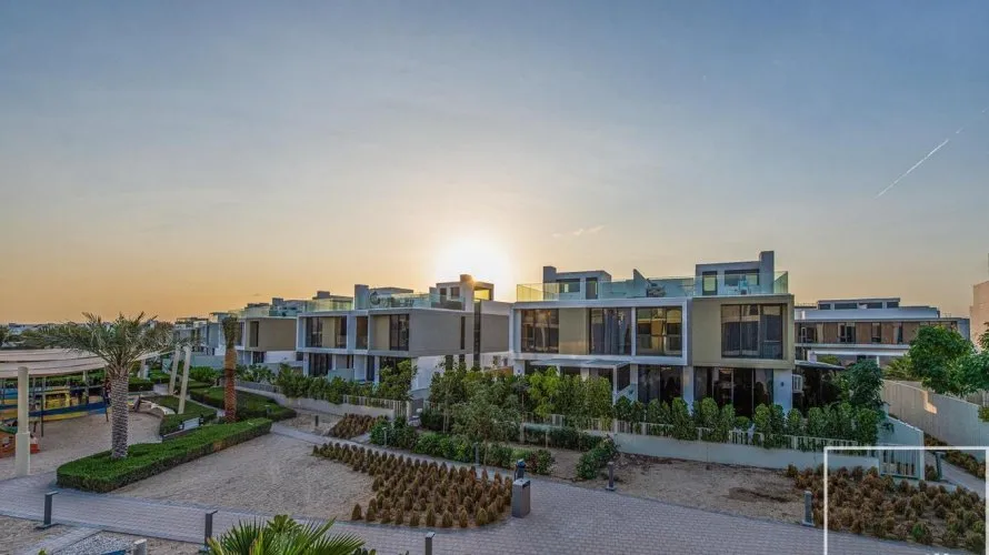 3 bedrooms villa for sale , Dubai Hills Estate, Dubai, UAE No. 1074 № 10