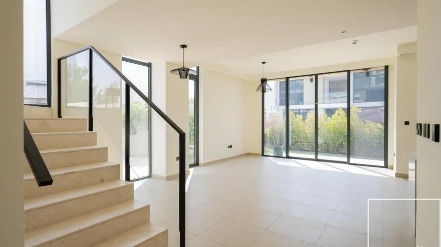 3 bedrooms villa for sale , Dubai Hills Estate, Dubai, UAE No. 1072 № 2