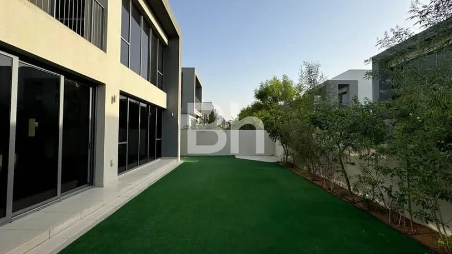 4 bedrooms villa for sale , Dubai Hills Estate, Dubai, UAE No. 658 № 9