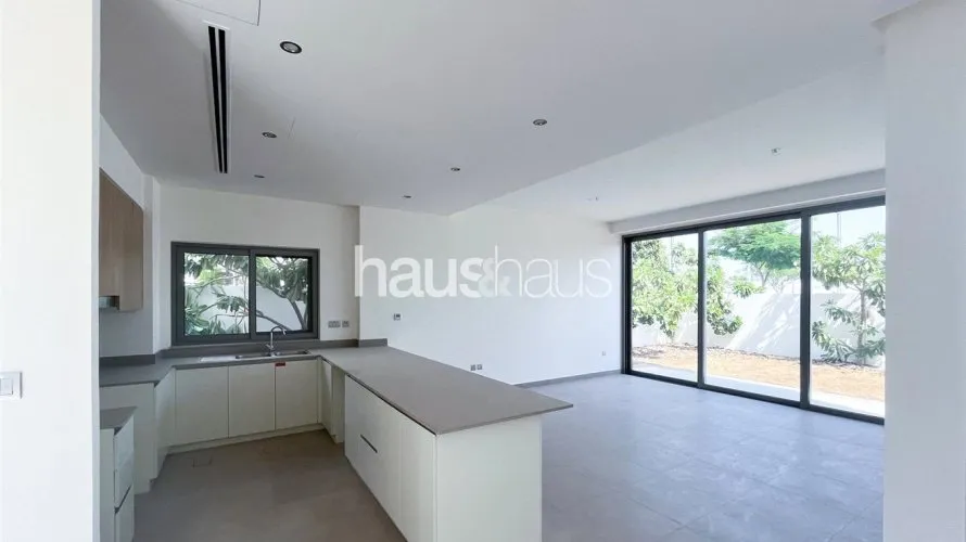 3 bedrooms villa for sale , Sidra Villas, Dubai Hills Estate, Dubai, UAE No. 483 № 1