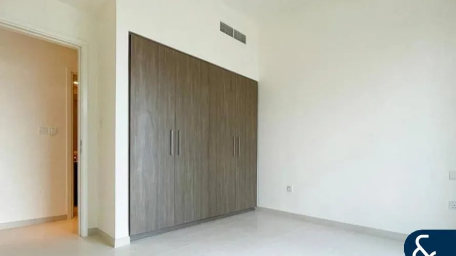 EXECUTIVE RESIDENCES in Dubai Hills Estate, UAE No. 18 № 3