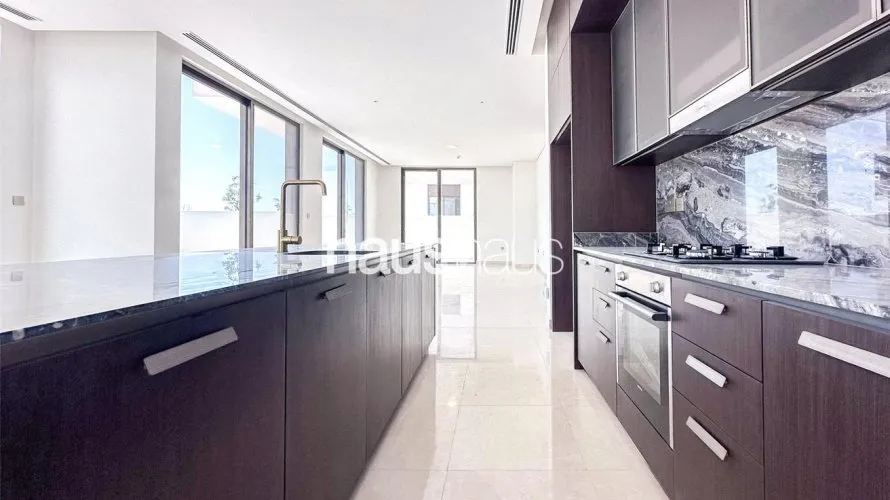 5 bedrooms villa for sale , Dubai Hills Estate, Dubai, UAE No. 456 № 3