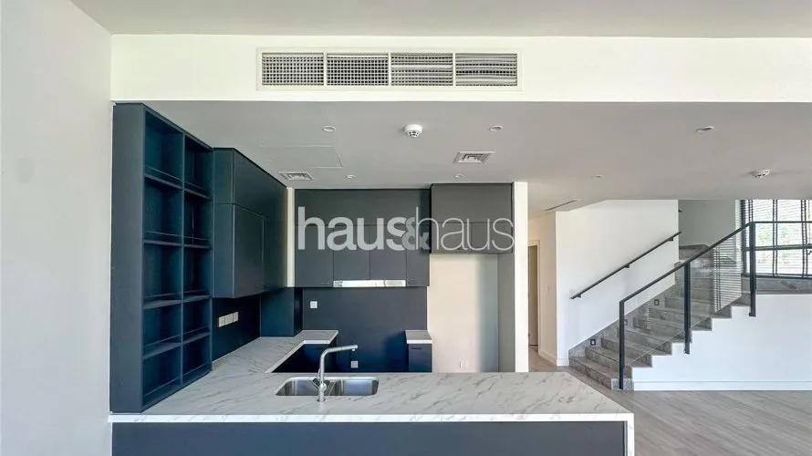 3 bedrooms villa for sale , Dubai Hills Estate, Dubai, UAE No. 482 № 2