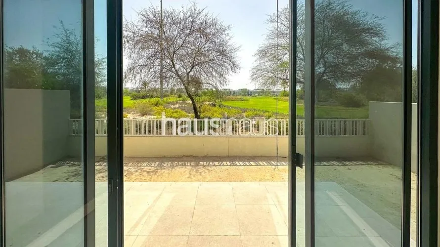 4 bedrooms townhouse for sale , Dubai Hills Estate, Dubai, UAE No. 486 № 1