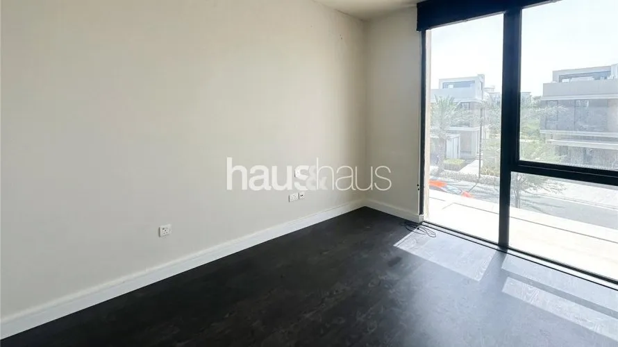 3 bedrooms villa for sale , Dubai Hills Estate, Dubai, UAE No. 482 № 8