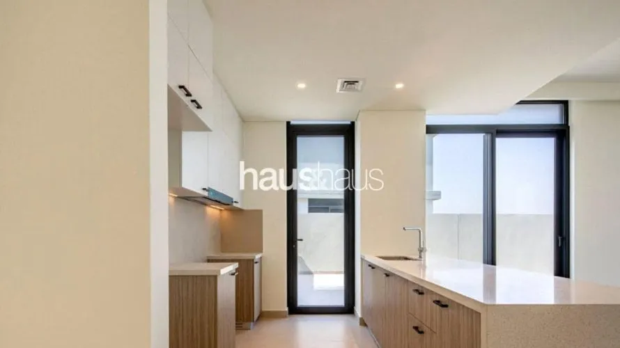 3 bedrooms townhouse for sale , Dubai Hills Estate, Dubai, UAE No. 484 № 1