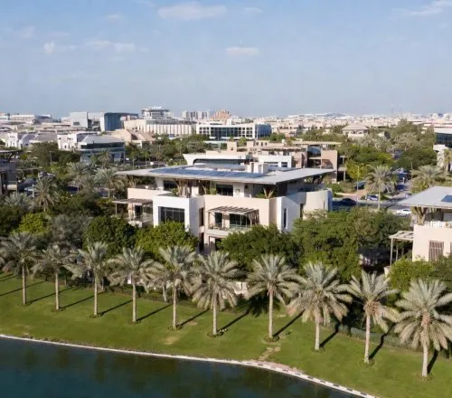 Dubai Hills Estate – A Gated Premium Community. Average price: AED 25,607 per sqm № 3