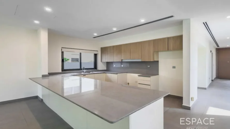 4 bedrooms villa for sale, Dubai Hills Estate, Dubai, UAE No. 1875 № 1
